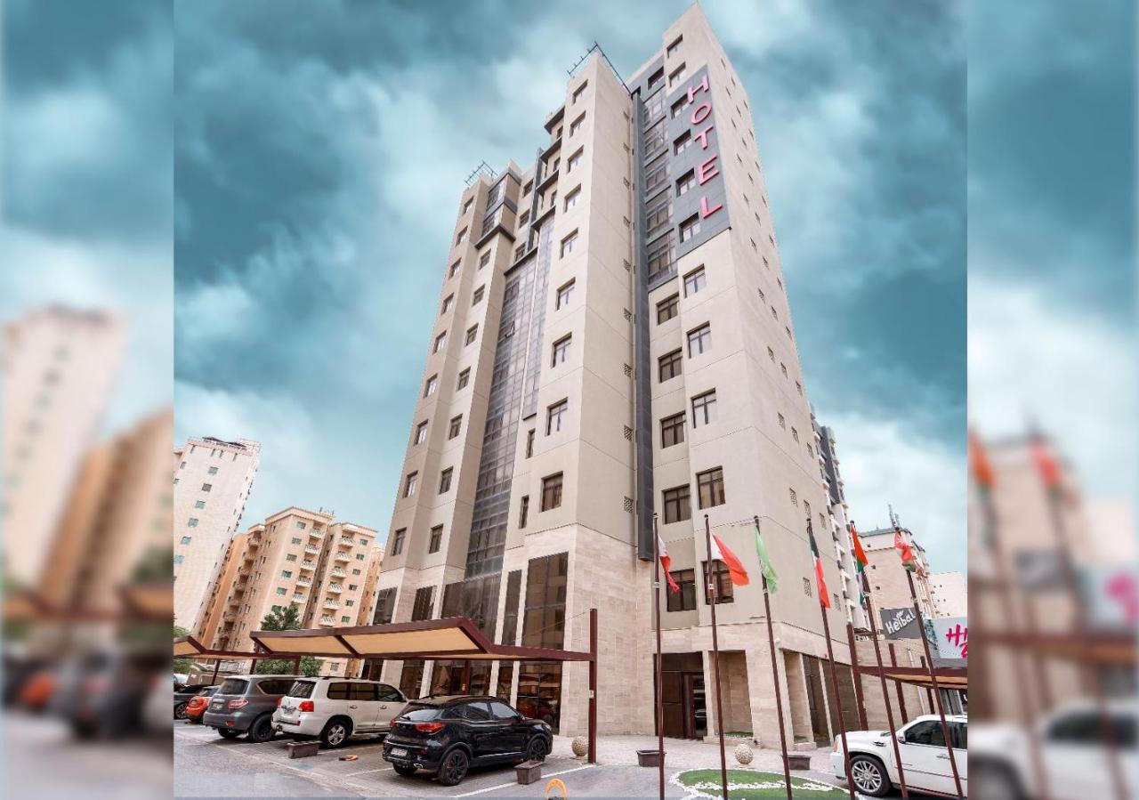 Rihanna Hotel Apartment Kuwait City Bagian luar foto