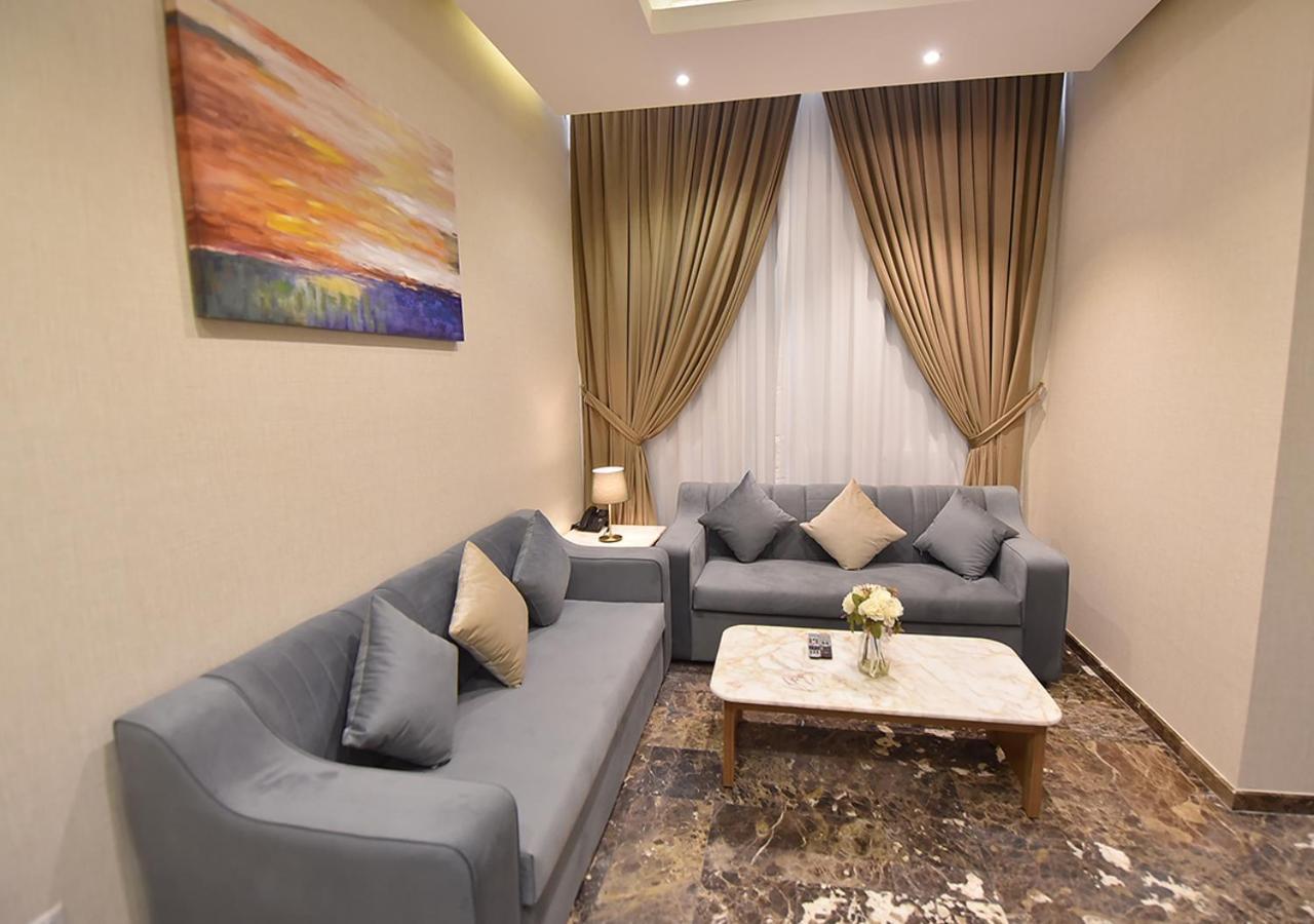 Rihanna Hotel Apartment Kuwait City Bagian luar foto