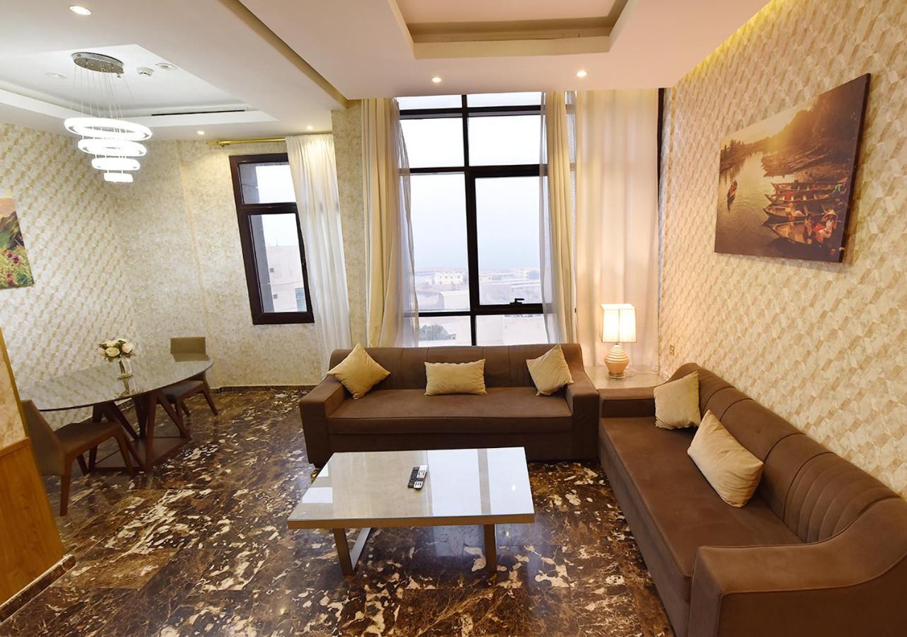 Rihanna Hotel Apartment Kuwait City Bagian luar foto