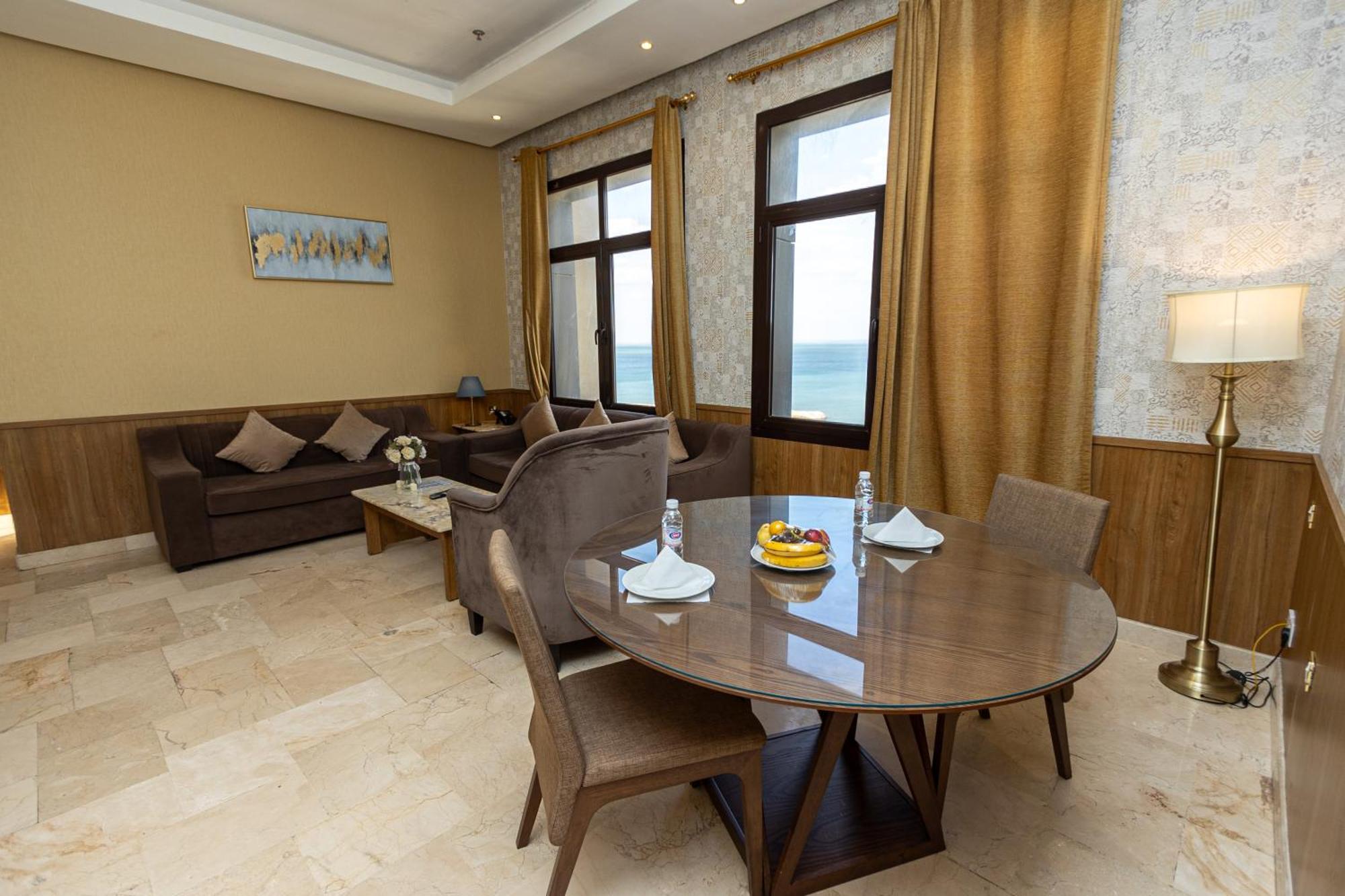 Rihanna Hotel Apartment Kuwait City Bagian luar foto