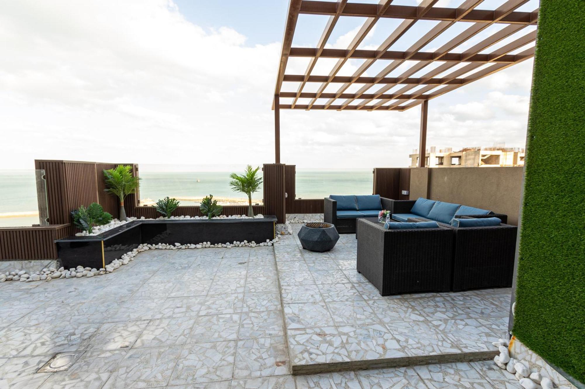 Rihanna Hotel Apartment Kuwait City Bagian luar foto