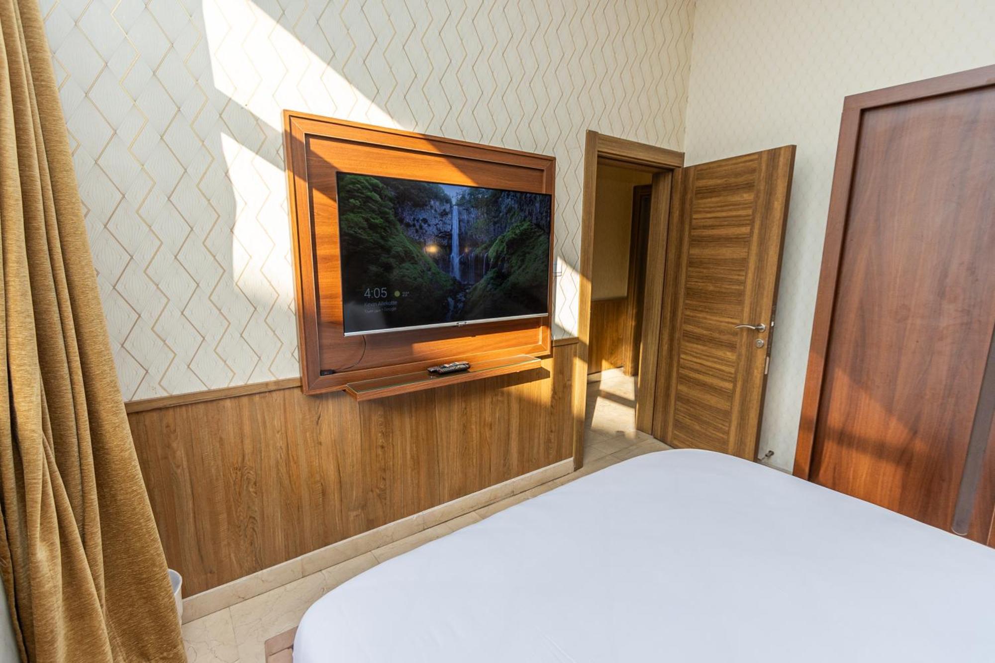 Rihanna Hotel Apartment Kuwait City Bagian luar foto