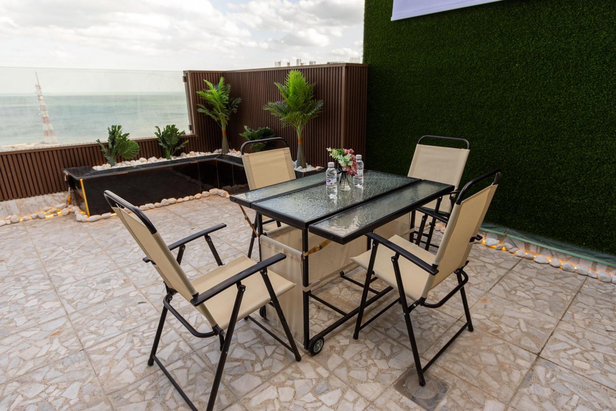 Rihanna Hotel Apartment Kuwait City Bagian luar foto