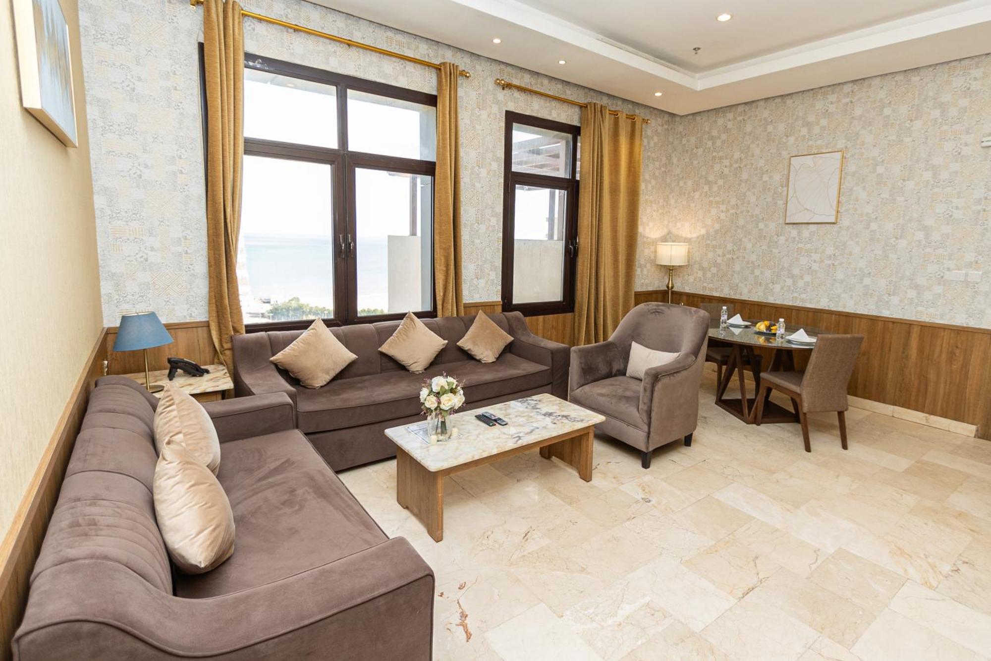 Rihanna Hotel Apartment Kuwait City Bagian luar foto